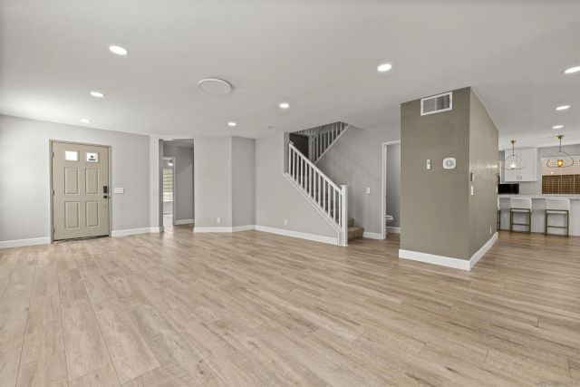 2525 Ash Street, Corona, CA 92881