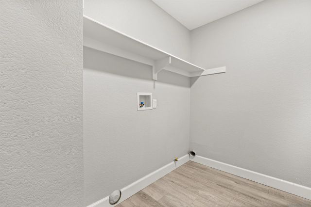 2525 Ash Street, Corona, CA 92881