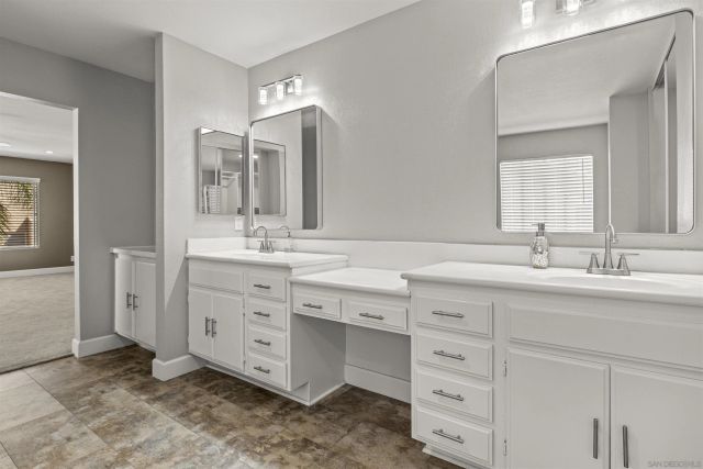 2525 Ash Street, Corona, CA 92881