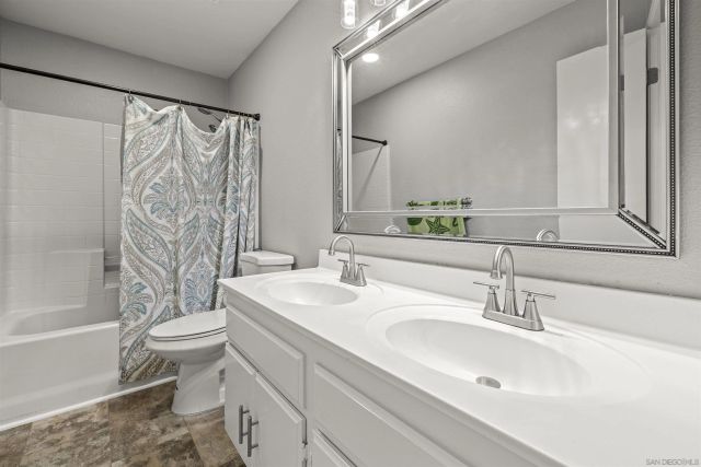 2525 Ash Street, Corona, CA 92881