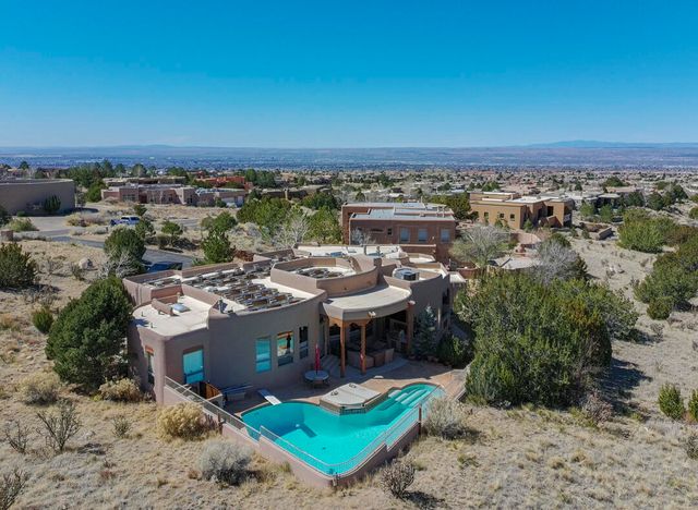 13723 Apache Plume Place NE, Albuquerque, NM 87111