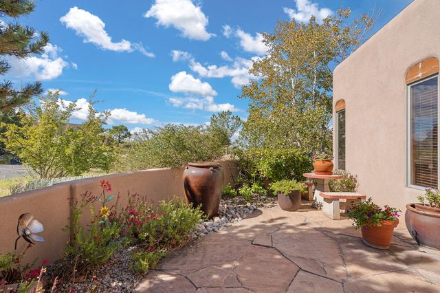 13723 Apache Plume Place NE, Albuquerque, NM 87111