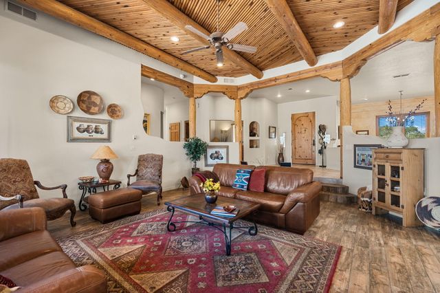 13723 Apache Plume Place NE, Albuquerque, NM 87111