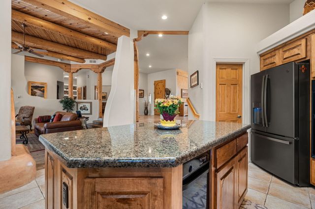 13723 Apache Plume Place NE, Albuquerque, NM 87111