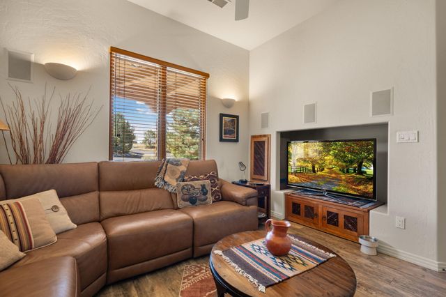 13723 Apache Plume Place NE, Albuquerque, NM 87111