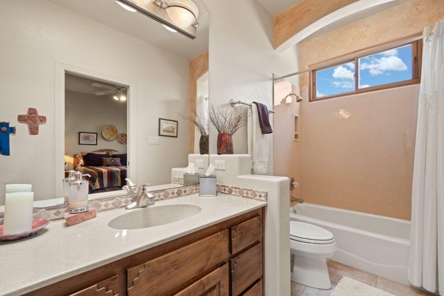 13723 Apache Plume Place NE, Albuquerque, NM 87111