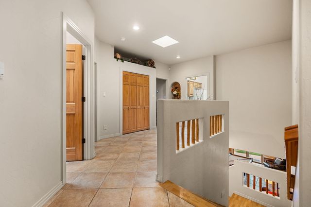 13723 Apache Plume Place NE, Albuquerque, NM 87111