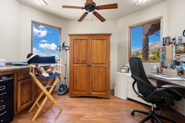 13723 Apache Plume Place NE, Albuquerque, NM 87111