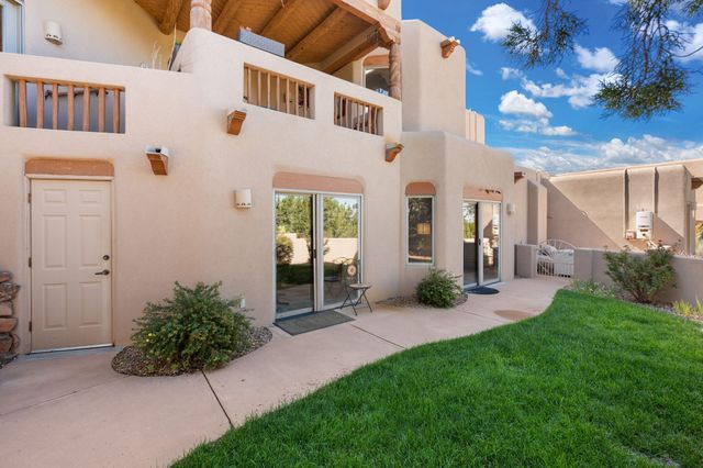 13723 Apache Plume Place NE, Albuquerque, NM 87111