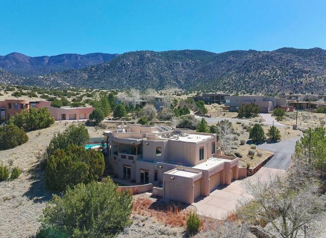 13723 Apache Plume Place NE, Albuquerque, NM 87111