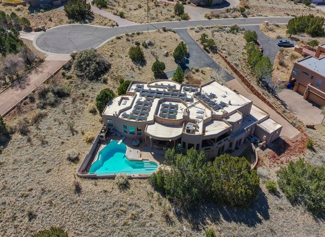 13723 Apache Plume Place NE, Albuquerque, NM 87111