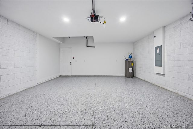 3086 W Hampshire Boulevard, Citrus Springs, FL 34433