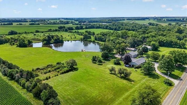 26025 Metcalf Road, Louisburg, KS 66053