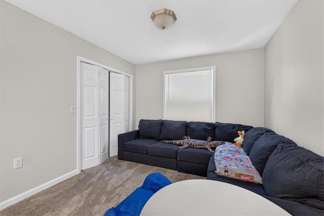 26025 Metcalf Road, Louisburg, KS 66053