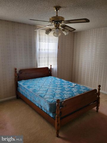 227 RIDGEFIELD RD, Philadelphia, PA 19154