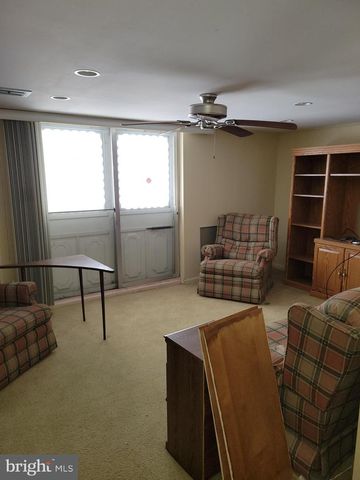 227 RIDGEFIELD RD, Philadelphia, PA 19154