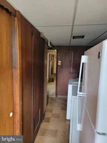 227 RIDGEFIELD RD, Philadelphia, PA 19154