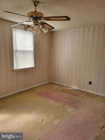 227 RIDGEFIELD RD, Philadelphia, PA 19154