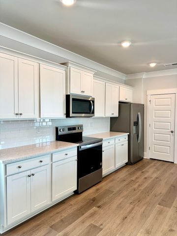 131 Lilac Grove Way, Summerville, SC 29486