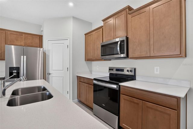 9147 AURELIA AVENUE, Parrish, FL 34219