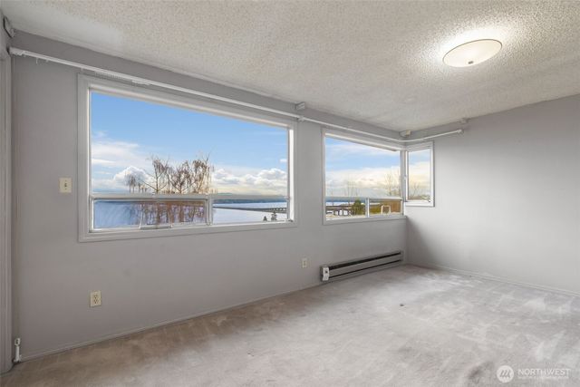 913 Lake Washington Boulevard S, Seattle, WA 98144