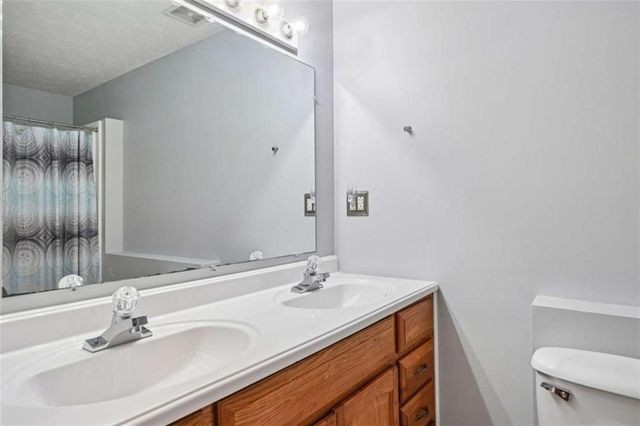 1184 Staples Drive, Lilburn, GA 30047