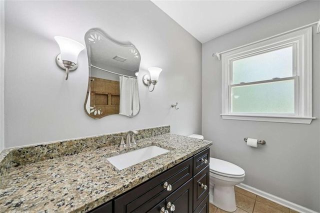 1184 Staples Drive, Lilburn, GA 30047