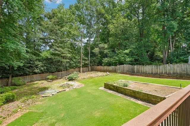1184 Staples Drive, Lilburn, GA 30047