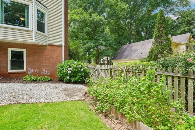 1184 Staples Drive, Lilburn, GA 30047