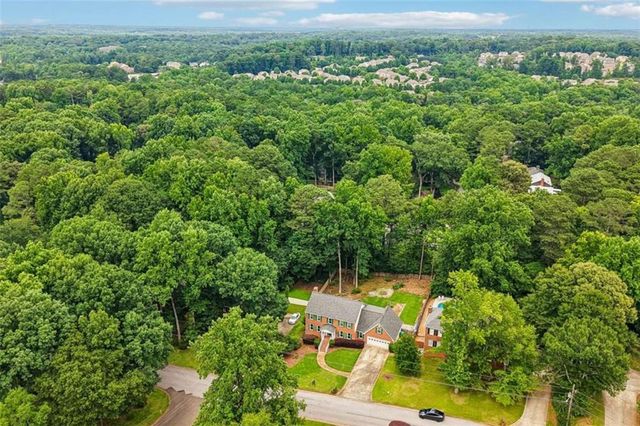 1184 Staples Drive, Lilburn, GA 30047