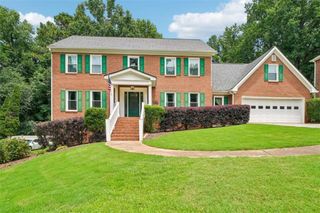 1184 Staples Drive, Lilburn, GA 30047