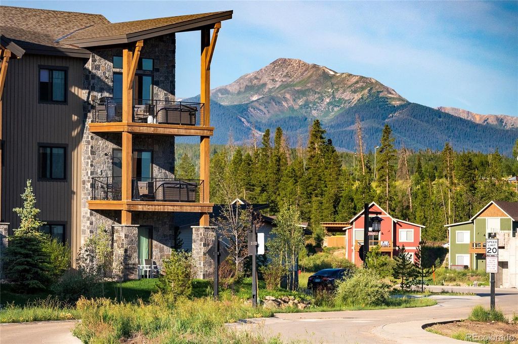 18 Meadow Creek Lane 202, Fraser, CO 80442