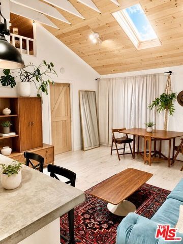 178 Muerdago Road, Topanga (los Angeles), CA 90290