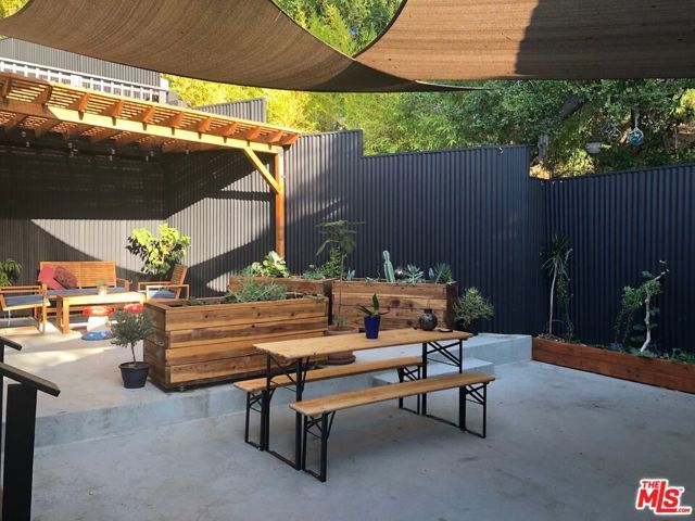 178 Muerdago Road, Topanga (los Angeles), CA 90290