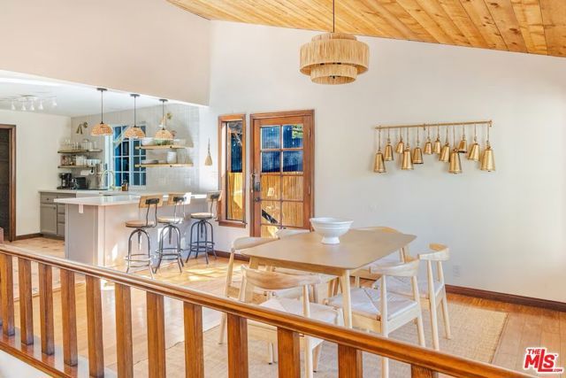 178 Muerdago Road, Topanga (los Angeles), CA 90290