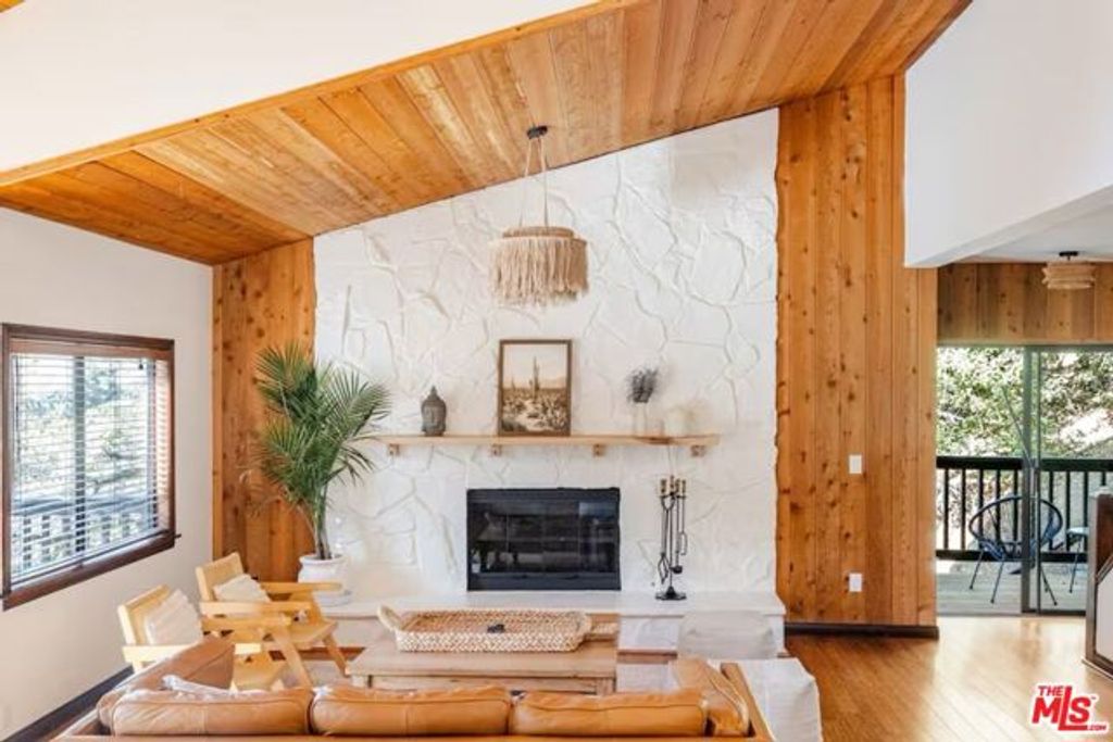 178 Muerdago Road, Topanga (los Angeles), CA 90290