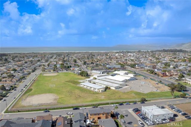 1234 Seabright, Grover Beach, CA 93433