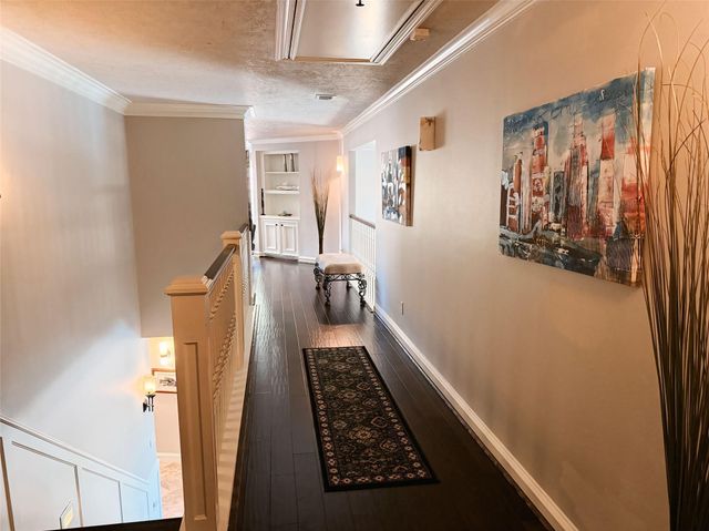 2819 Cedar Woods Place, Houston, TX 77068