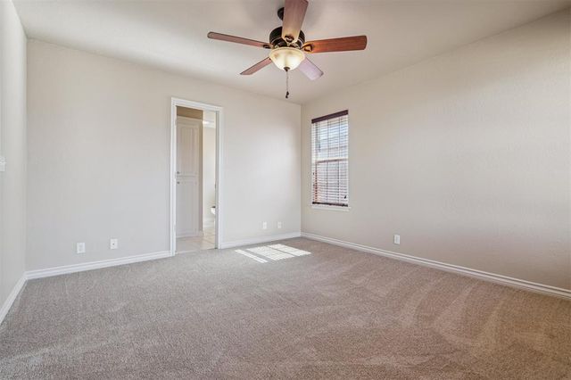 611 S Forest Drive, Mustang, OK 73064