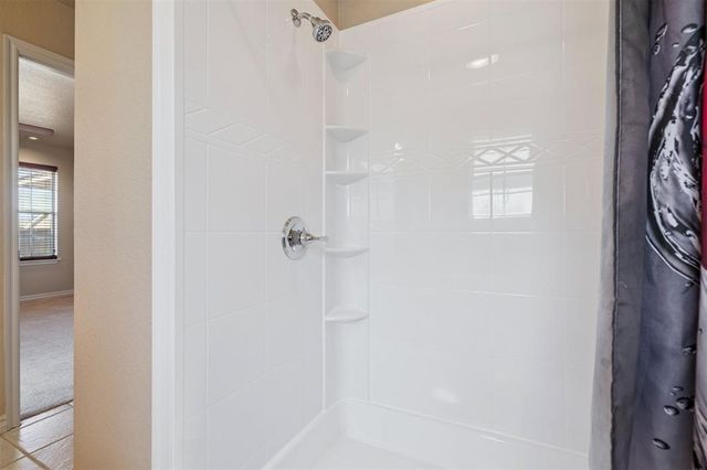 611 S Forest Drive, Mustang, OK 73064