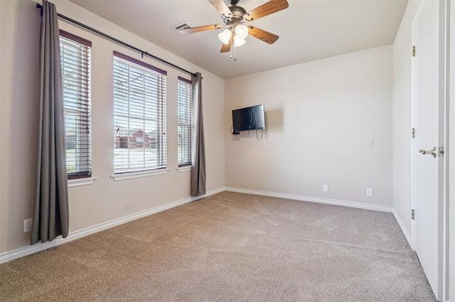 611 S Forest Drive, Mustang, OK 73064