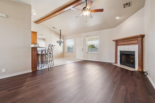 611 S Forest Drive, Mustang, OK 73064