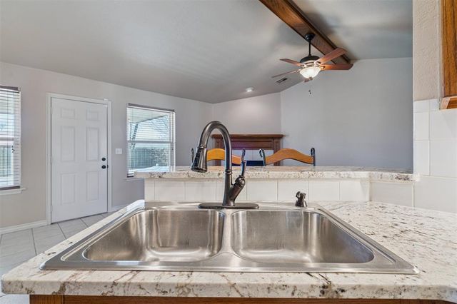 611 S Forest Drive, Mustang, OK 73064