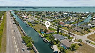 2429 Everest PKWY, Cape Coral, FL 33904