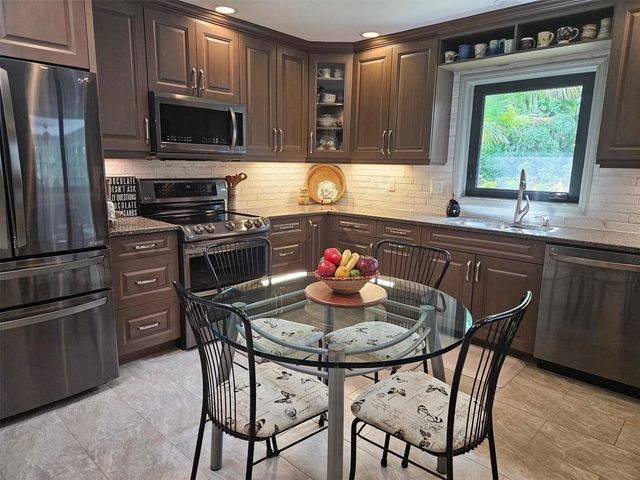 4761 PINE HARRIER DRIVE, Sarasota, FL 34231