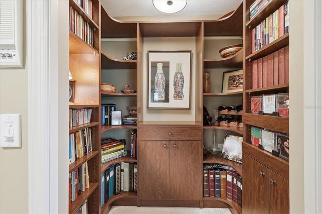 4761 PINE HARRIER DRIVE, Sarasota, FL 34231