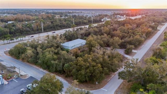 732 TAMIAMI TRAIL, Port Charlotte, FL 33953