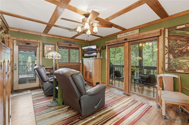 472 Glenridge Drive, Cleveland, GA 30528
