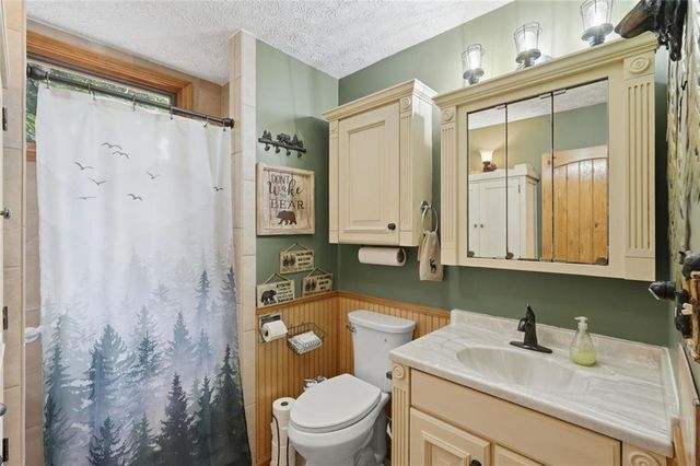 472 Glenridge Drive, Cleveland, GA 30528