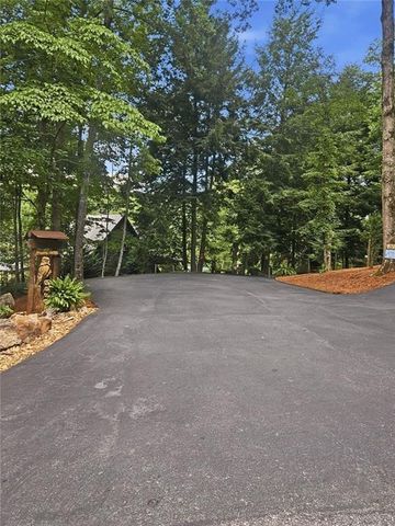 472 Glenridge Drive, Cleveland, GA 30528
